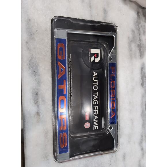 Official Florida Gators License Plate Holder, Brand New Open Box - Picture 1 of 3